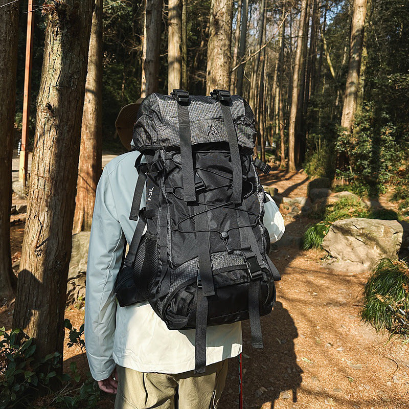 Professional Outdoor Mountaineering Backpack