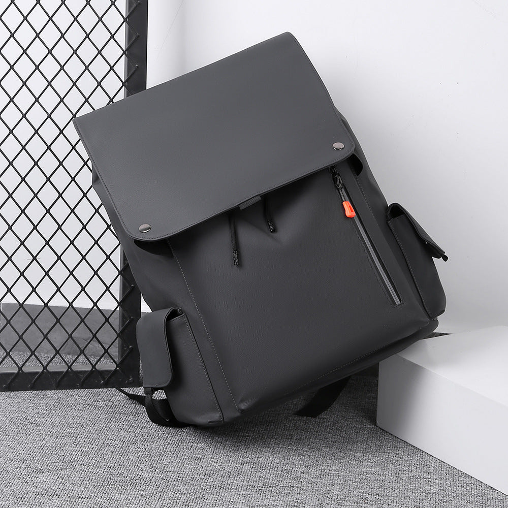 Men's Large Capacity Laminated Leather Fashionable Backpack