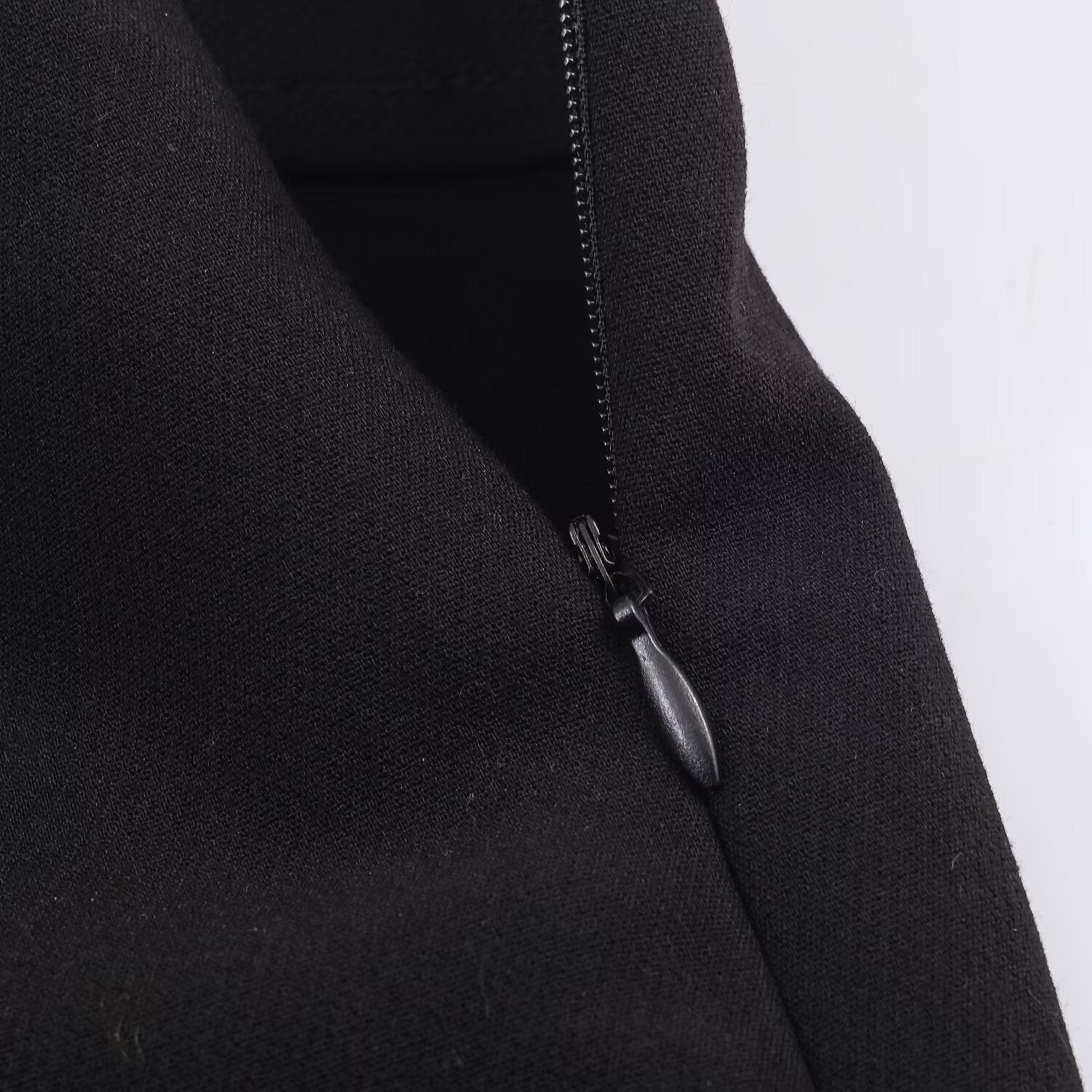 Fashionable And Sexy Pleated Mini Skirt