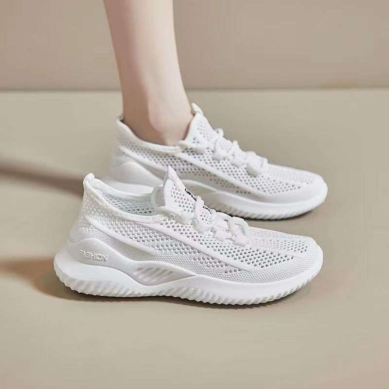 Flyknit Mesh Breathable Cushioned Soft-soled Athletic Shoes